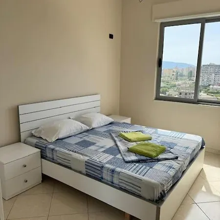 Cozy & Spacious Vlorë